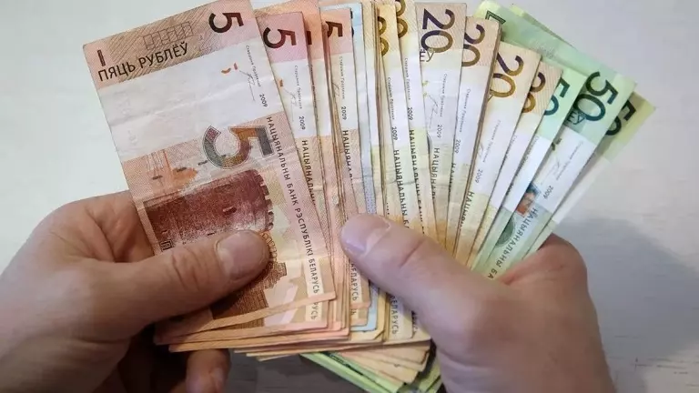Кредит под 9,5%: чем обернется для россиян и бизнеса заем в белорусских банках1