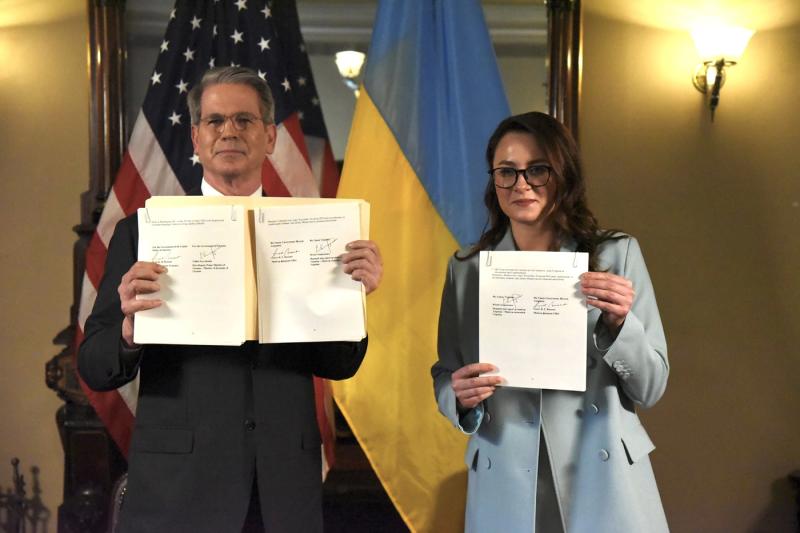«Сигнал России»: как будет работать соглашение США и Украины о недрах